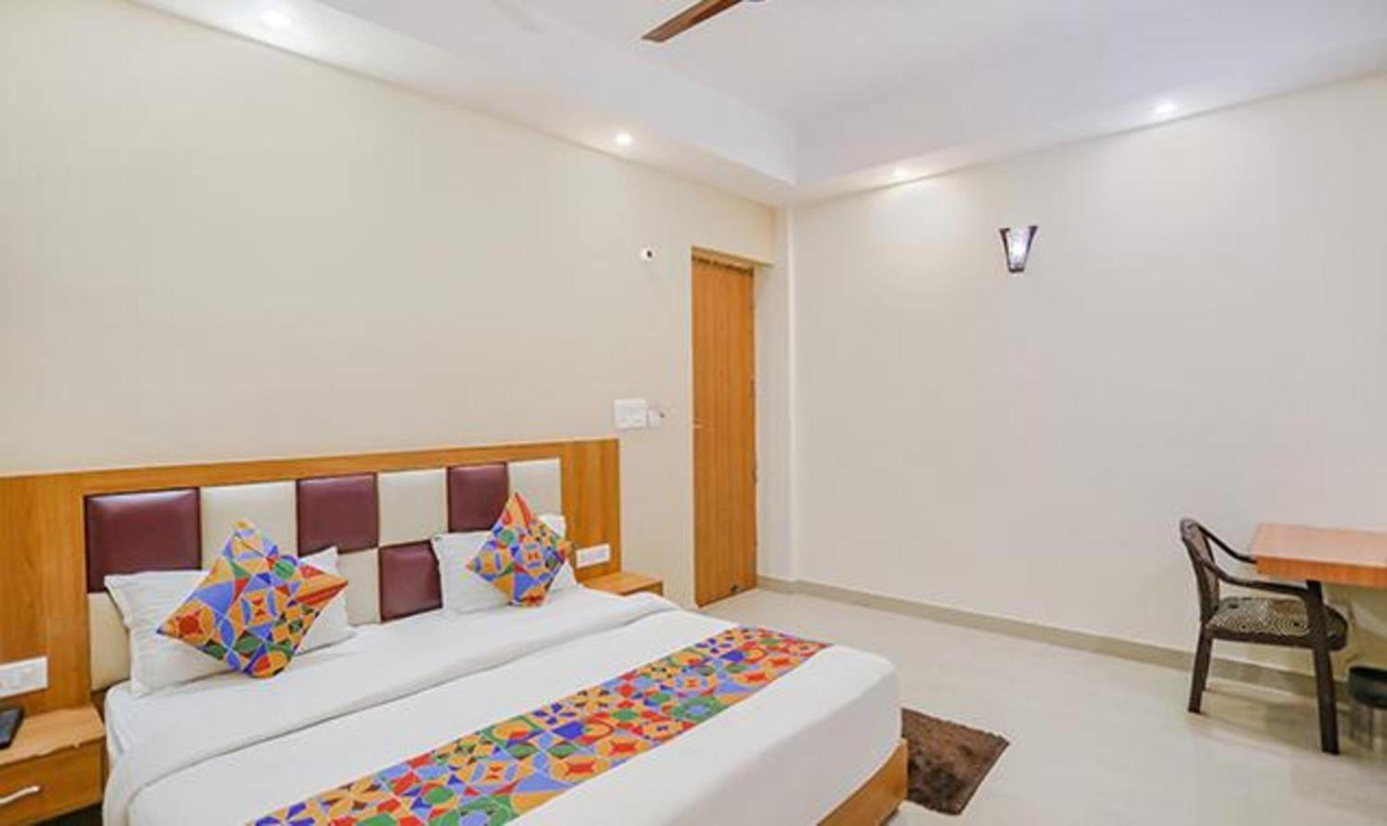 Fabhotel Royal Stay I Greater Noida Exterior photo