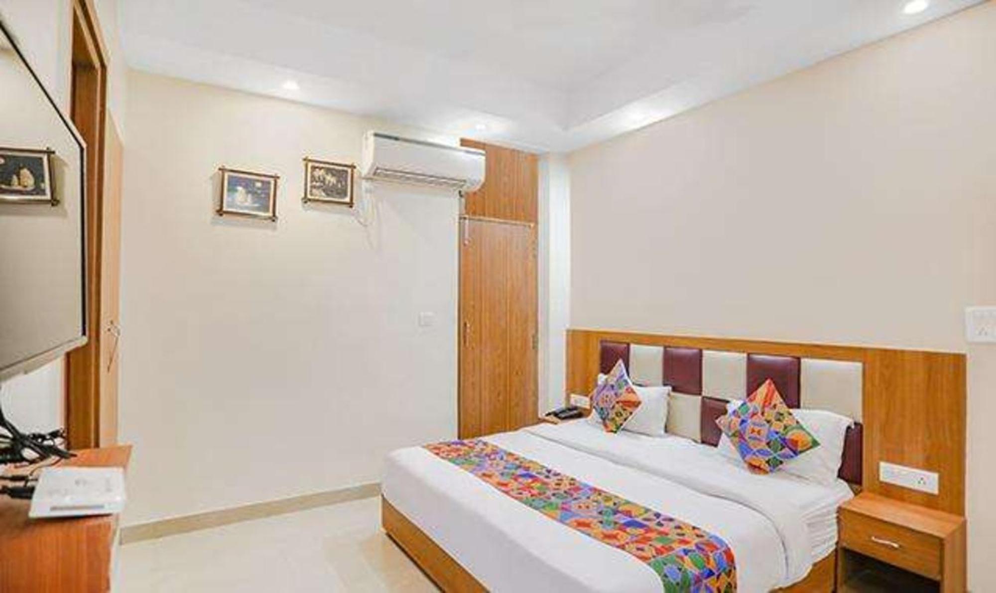 Fabhotel Royal Stay I Greater Noida Exterior photo