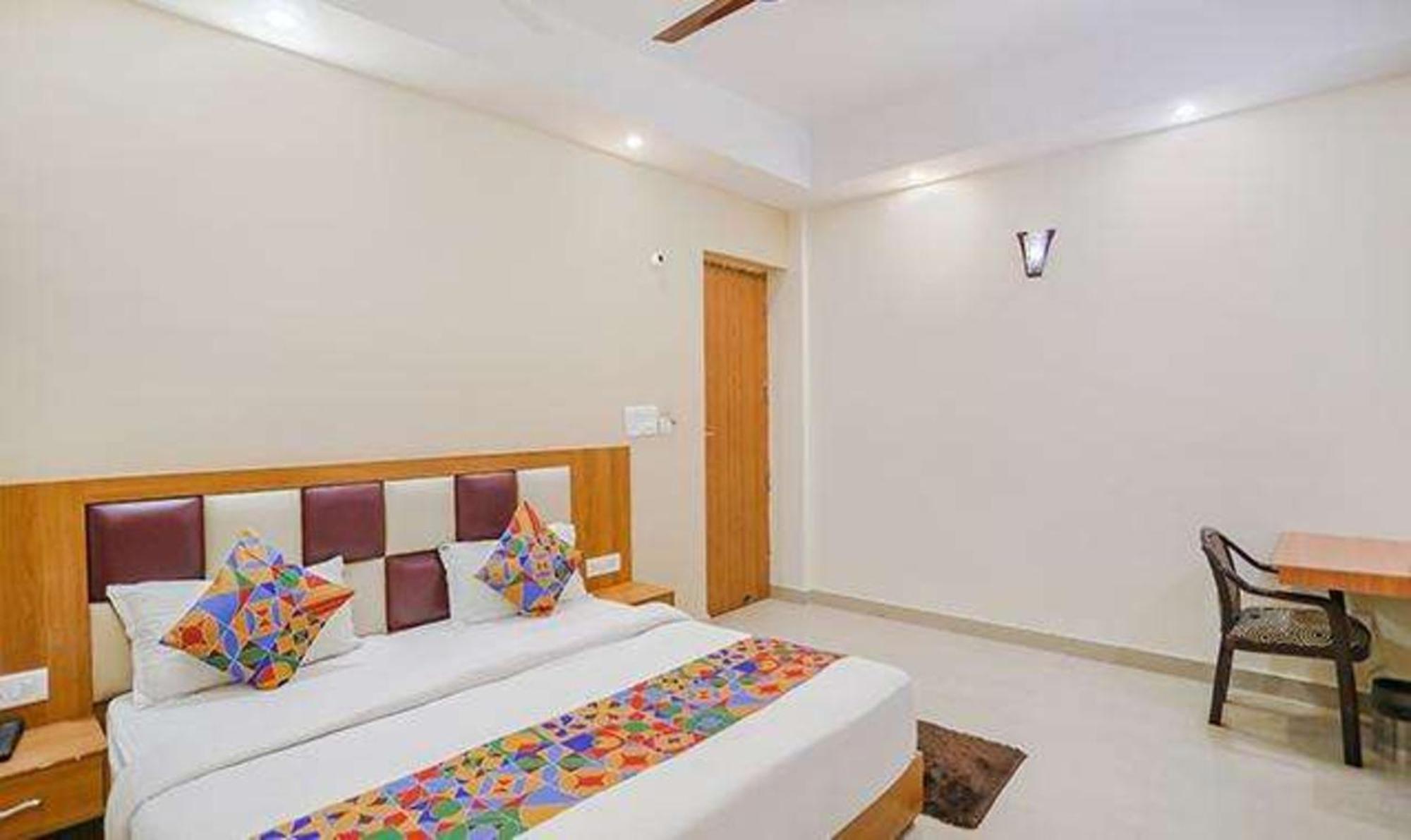 Fabhotel Royal Stay I Greater Noida Exterior photo